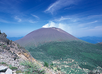 黒斑山から見た浅間山