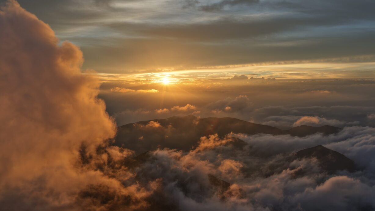 ランプの宿　高峰温泉　夕暮れ