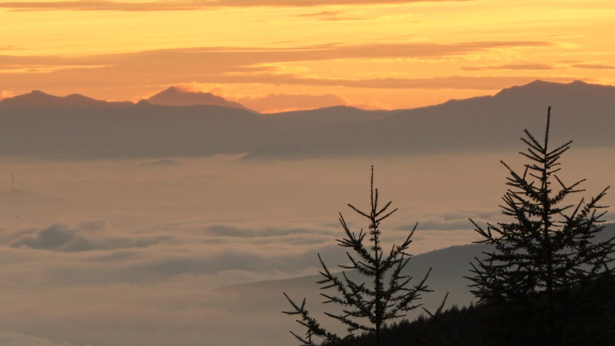 ランプの宿　高峰温泉　雲海の朝