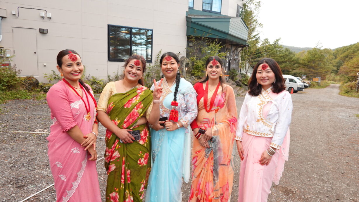 ランプの宿　高峰温泉　ネパールのお祭り