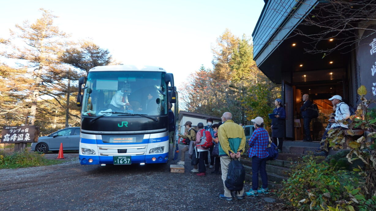 ランプの宿　高峰温泉　車の乗り入れについて