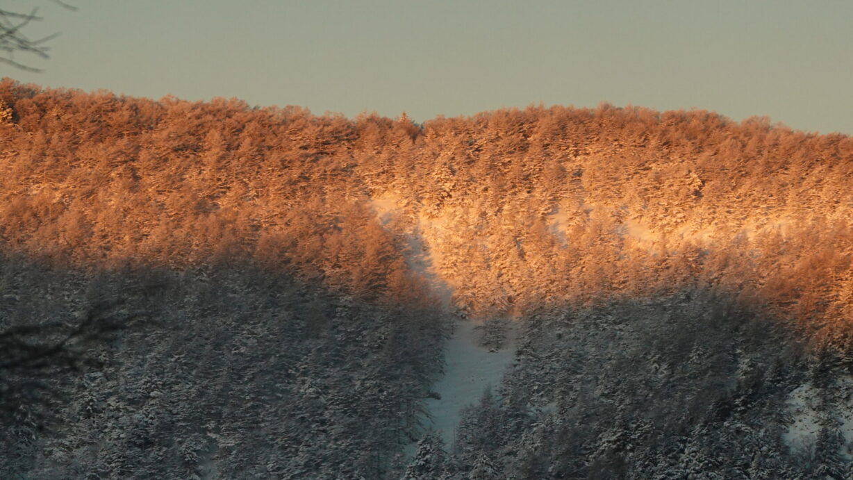 ランプの宿　高峰温泉　寒冷の朝